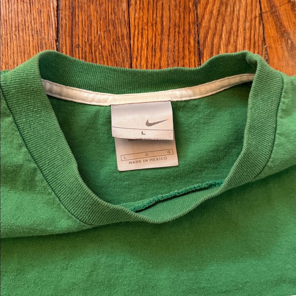 Y2K Nike Basketball Vintage T-Shirt - Picture 3 of 10